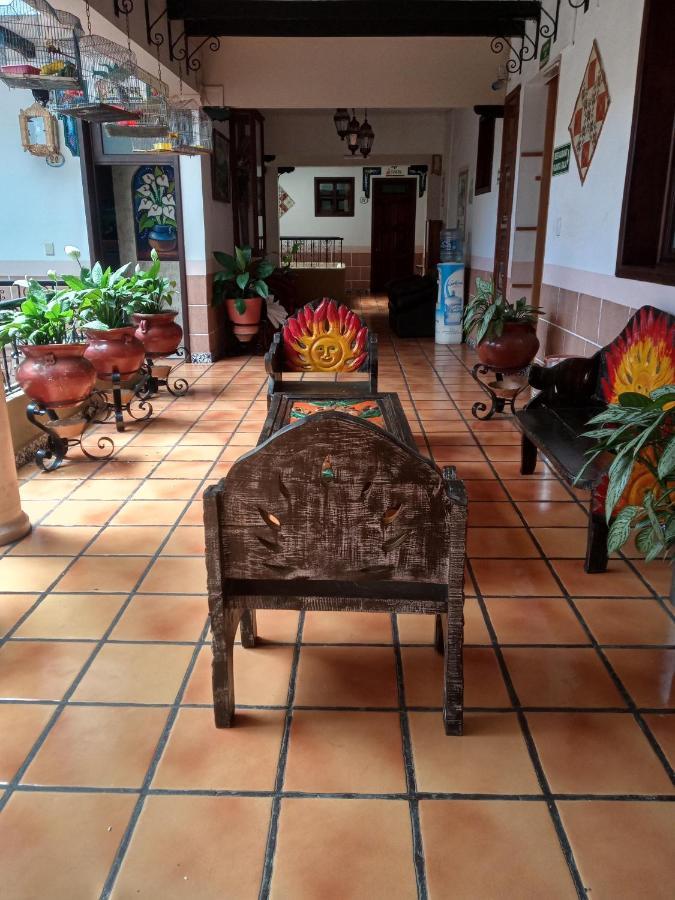 Uruapan  Hotel Regis מראה חיצוני תמונה